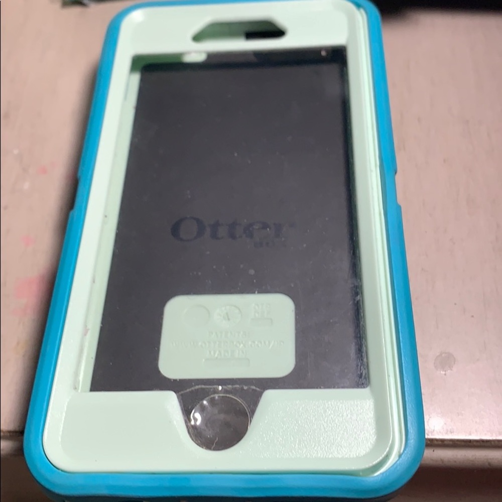 iPhone 6 otter box case